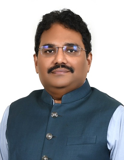 Dr-Pramod-Naik-Director